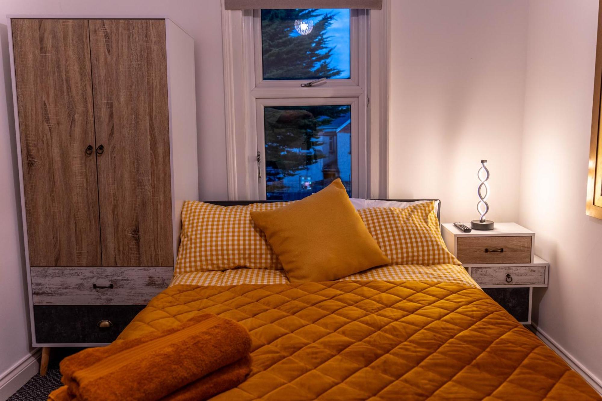 Lodging In Carrickfergus Centre Zewnętrze zdjęcie