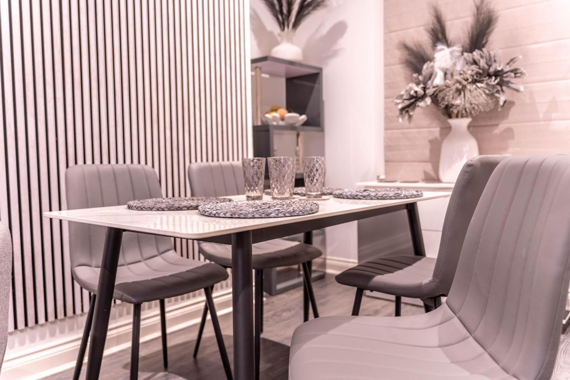 Lodging In Carrickfergus Centre Zewnętrze zdjęcie